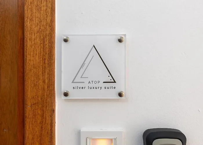 Atop Silver Luxury Apartment Ermoupoli