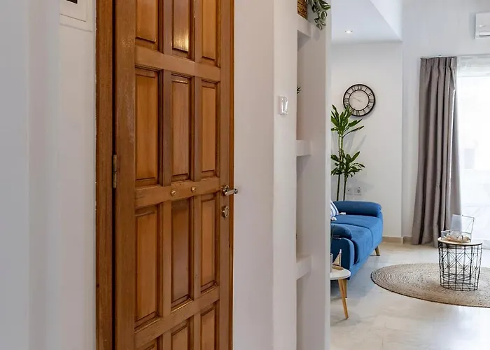 Atop Silver Luxury * Ermoupoli